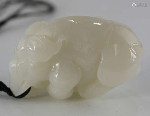 A JADE MONKEY AND ELEPHANT PENDANT