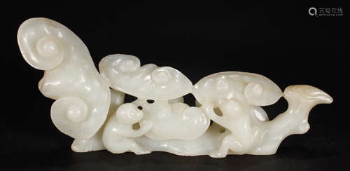 A HETIAN JADE RUYI PENDANT