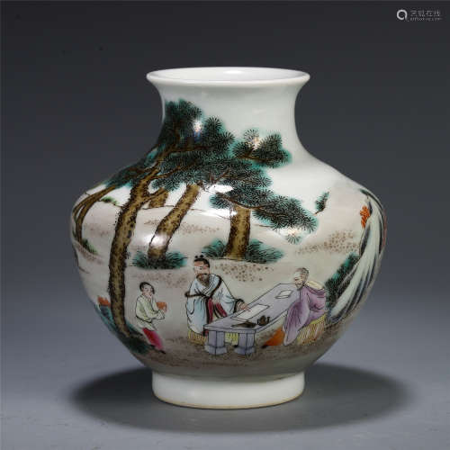 CHINESE WUCAI PORCELAIN FIGURE AND STORY VASE