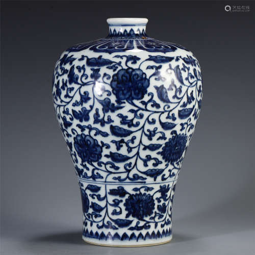CHINESE BLUE AND WHITE FLOWER MEIPING VASE