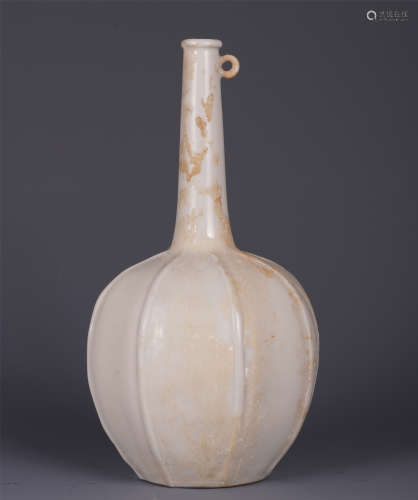 A CHINESE OLD KILN WHITE PORCELAIN BOTTLE WITH RING