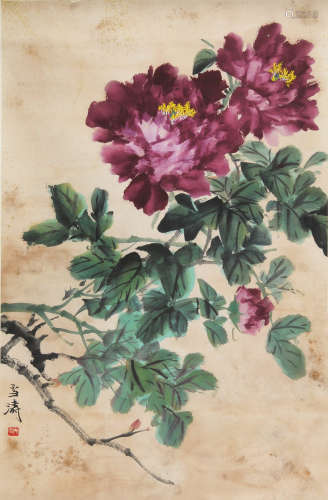 A CHINESE VERTICAL SCROLL OF PAINTING PEONY FLOWER BY WANG XUETAO