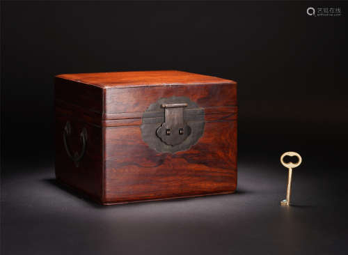 A CHINESE HARDWOOD SCHOLAR'S OBJECTS BOX