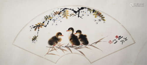 A CHINESE SCROLL OF PAINTING SMALL DUCK ON FAN SECTOR BY FANG CHUXIONG