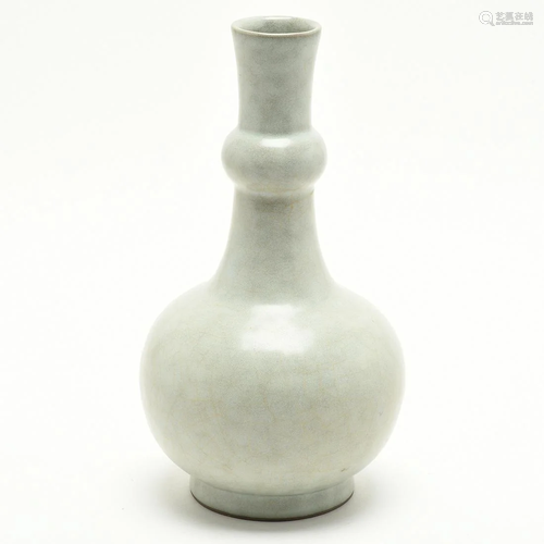 Chinese Guan-Type Bottle Vase.