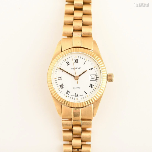 Ladies Geneve 18k Yellow Gold Wristwatch.