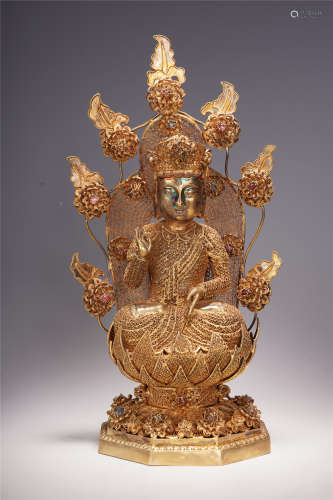 A CHINESE GILT SILVER FILIGREE GUANYIN SEATED STATUE