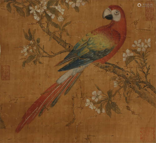 A CHINESE SCROLL PAINTING OF PARROT