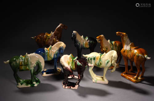 三彩八骏 A Chinese Tricolour Porcelain 8 Horses