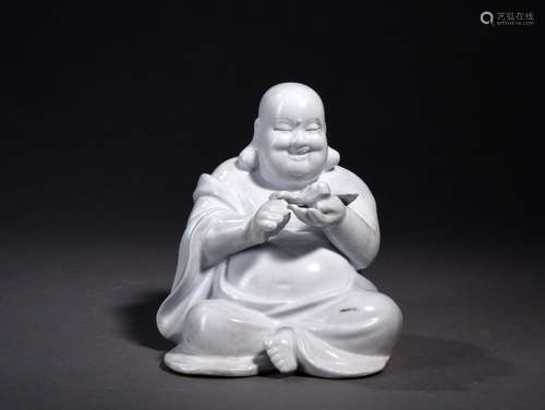 白釉弥勒 A Chinese White Glazed Porcelain Statue of Maitreya