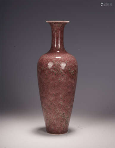 A CHINESE RED AND GLAZE PORCELAIN LIUYE VASE