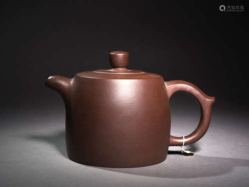 “陈国良”紫砂壶 A Chinese Purple Sand Pot, Chen Guoliang Mark