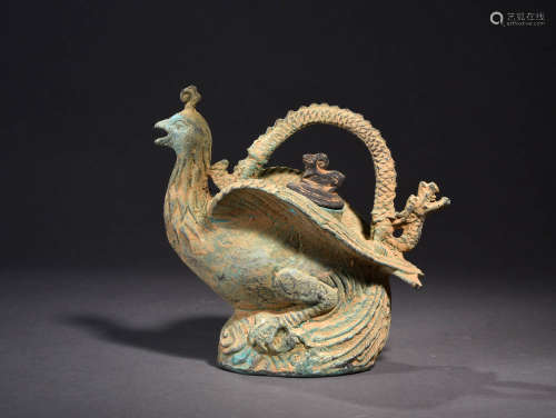 铜凤执壶 A Chinese phoenix Pattern Bronze Ewer