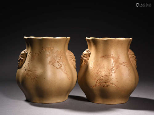 段泥“跂陶”刻花鸟兽花口瓶一对 A Pair of Chinese Duan Mud Flower Vase