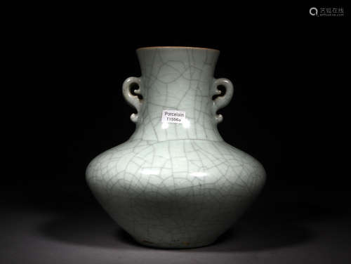 官釉如意尊 a Chinese Royal Kiln Porcelain Zun