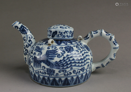 Chinese Blue & White Teapot