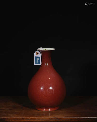 祭红玉壶春瓶 A Chinese Altar Red Glazed Porcelain Vase