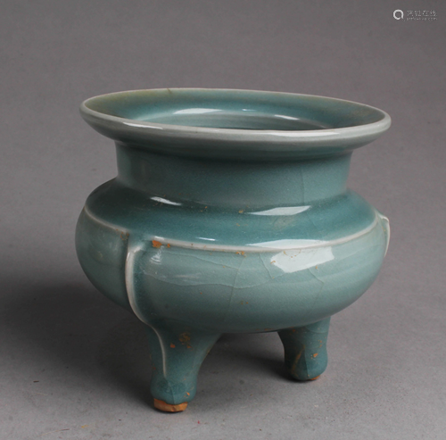 Chinese Enamel Tripod Censer