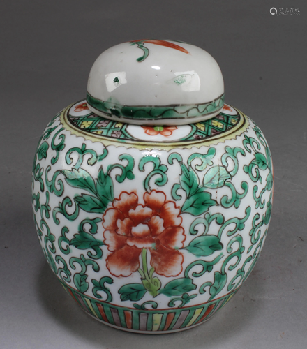 Chinese Famille Verte Porcelain Jar