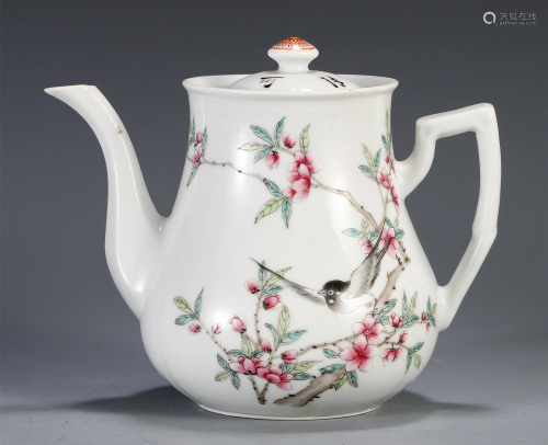 CHINESE FAMILLE ROSE FLOWER AND BIRD TEAPOT