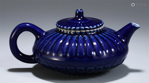 CHINESE BLUE GLAZE PORCELAIN TEAPOT