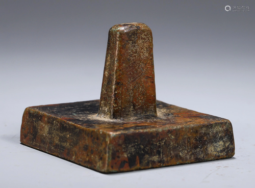 CHINESE ANCIETN BRONZE CARVED SQUARE SEAL