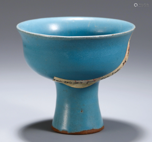 CHINESE ANCIENT RU TYPE PORCLEAIN STEM CUP