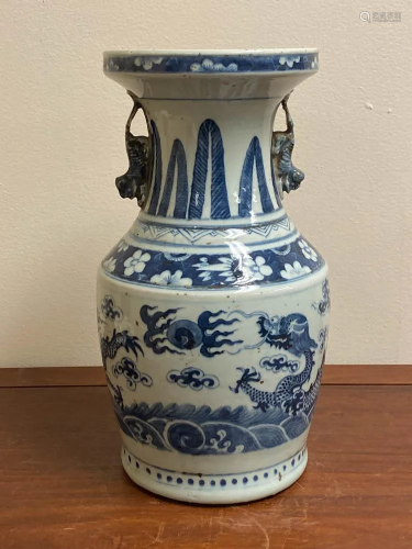 Chinese Blue White Porcelain Vase with Dragon D…