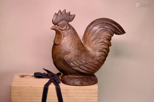 Japanese Bizen Pottery Model of a Rooster - with Box