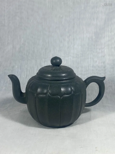 Chinese Yixin Teapot - Lotus