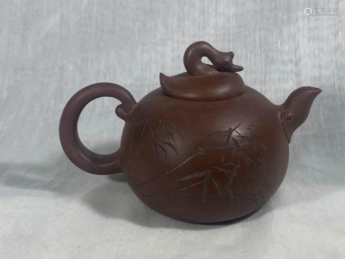 Chinese Yixin Teapot - Swan