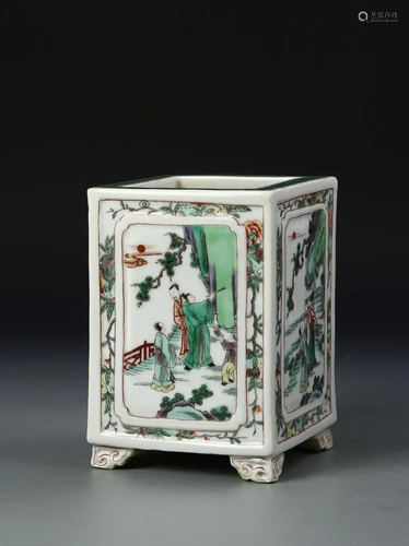 Chinese Wucai Square Brush Pot