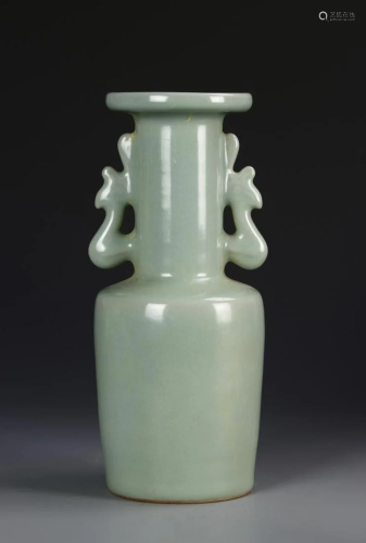 Chinese Ko Type Vase
