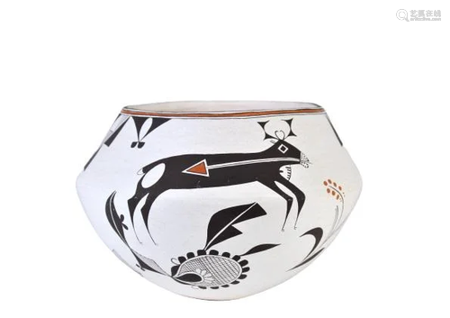 Emma Lewis (1931-2013) Acoma Pottery Jar