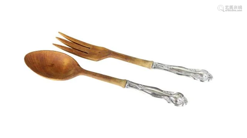 Wooden Serving Set w Sterling Handles, 1.25 OZT