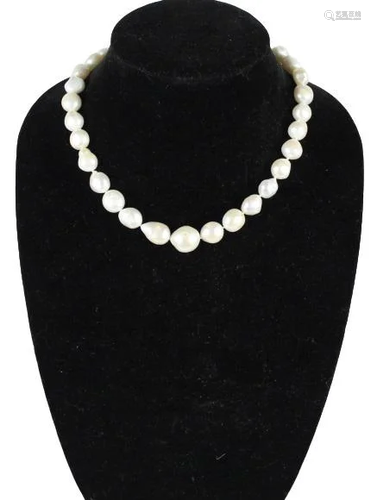 Natural Pearl Necklace