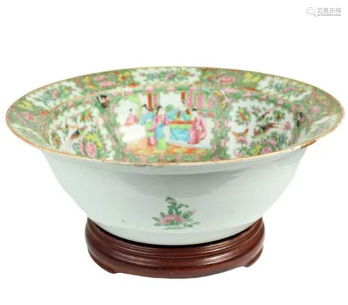 19th C. Rose Medallion Center Bowl