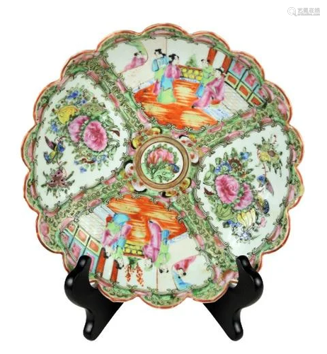 Rose Medallion Scalloped Dish, 19th C.