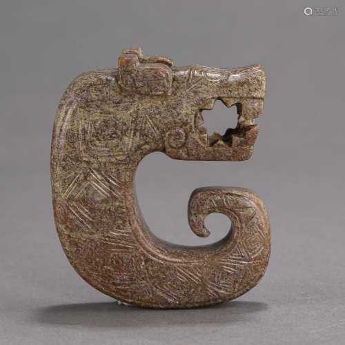 ANCIENT CHINESE JADE CARVED C-SHAPED DRAGON