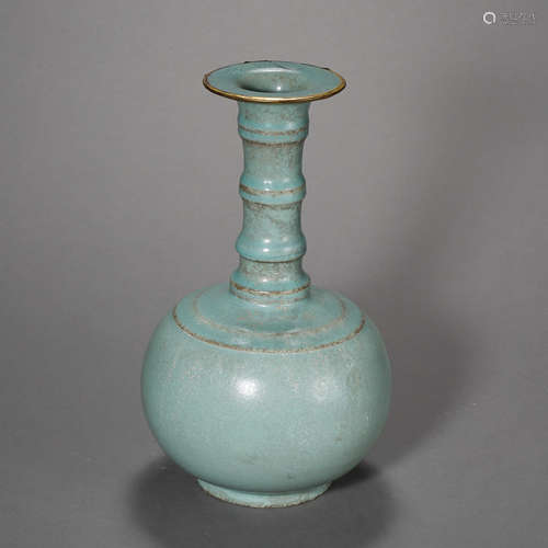 CHINESE ANCIENT CELADON BOTTLE GILT IN MOUTH PART