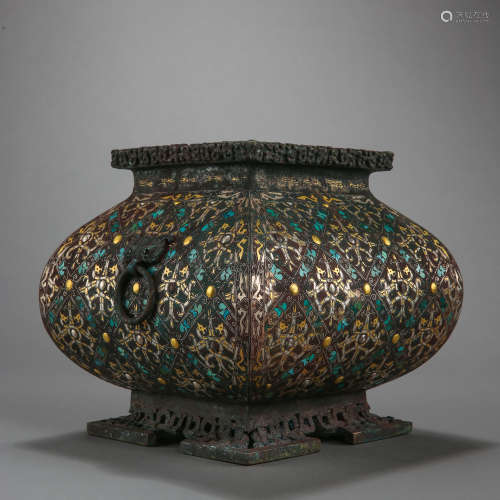 THE WARRING STATES, BRONZE POT INLAID WITH GOLD AND SILVER