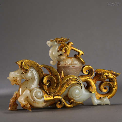 ANCIENT CHINESE HETIAN JADE EMBEDDED GOLD BEAST