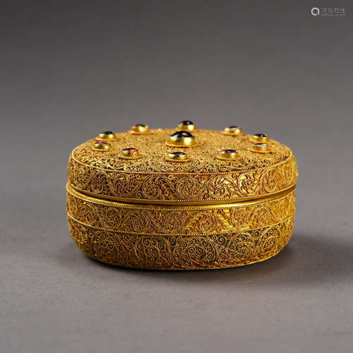 MING DYNASTY, PURE GOLD FILIGREE BOX INLAID HETIAN JADE