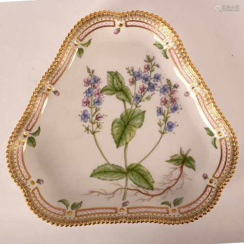 A Royal Copenhagen Flora Danica triangular plate, decorated Veronica Chamaedrys Fr, 22.