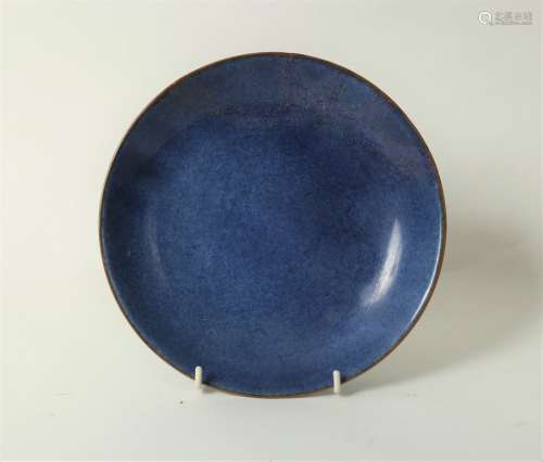 An 18th Century Chinese saucer dish,