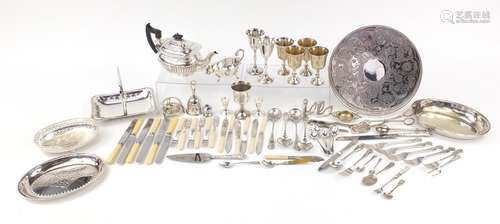 Silver, silverplate and metalware including Georgian silver teaspoon, silver handled bread knife,