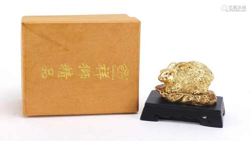 Chinese paperweight of a rabbit with box, 8cm wide : For Condition Reports Please Visit Our Website,