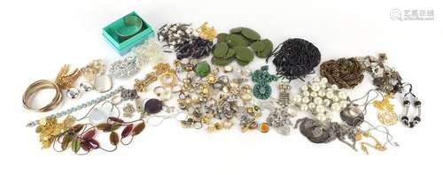 Costume jewellery including necklaces, bracelets and earrings : For Condition Reports Please Visit