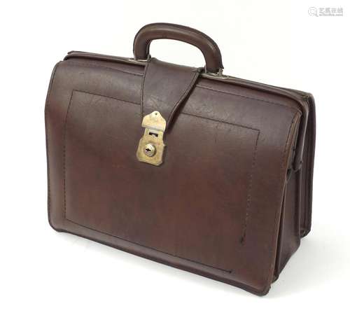 Vintage brown leather Cheney doctors bag, 44cm wide : For Condition Reports Please Visit Our