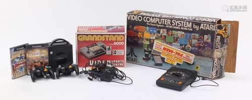 Vintage and later video games including Atari CX-2600, Video Sports Centre and Game Cube : For